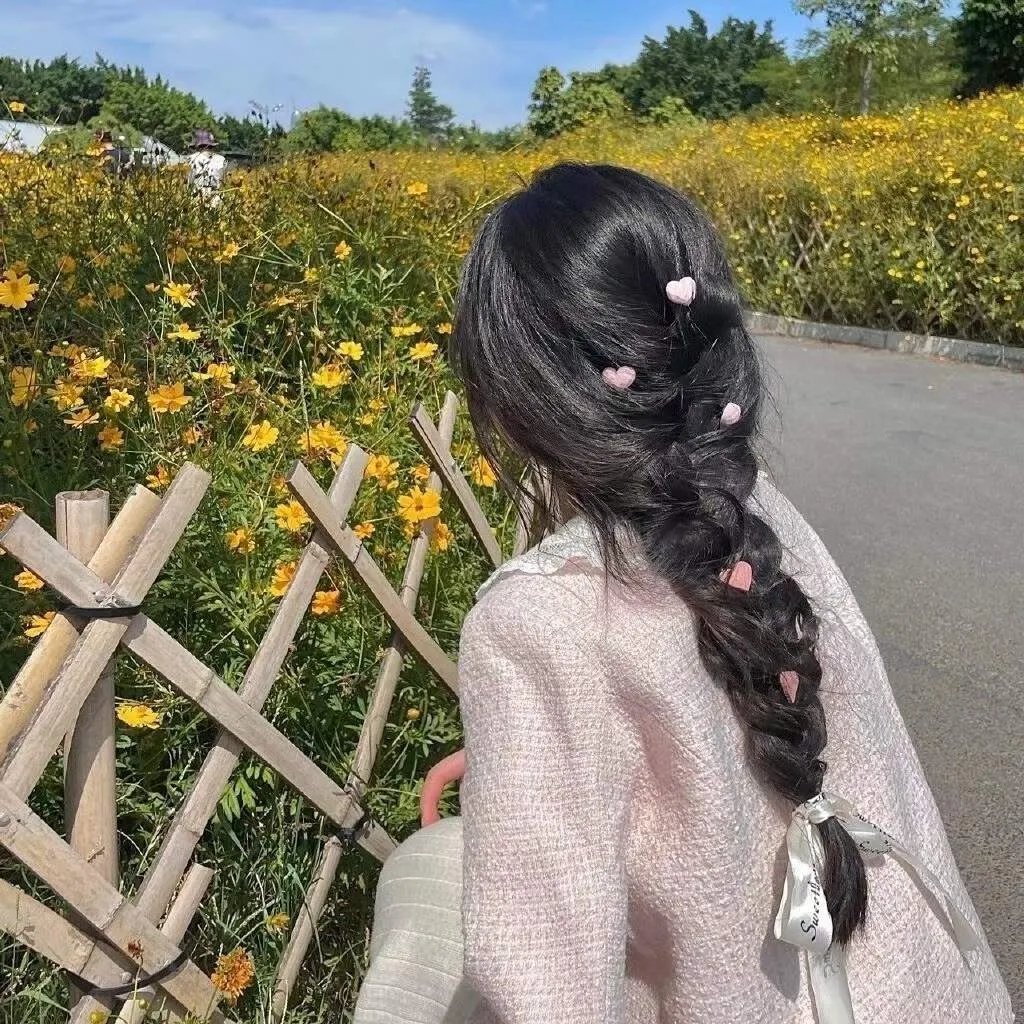 小美人鱼2023